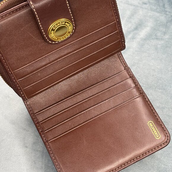 Coach Signature Canvas Compact Snap Wallet - Picture 2 of 6